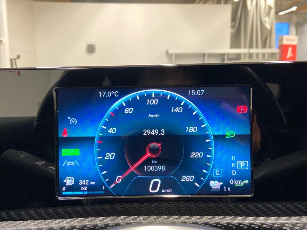 Mercedes-Benz A 2021 Musta