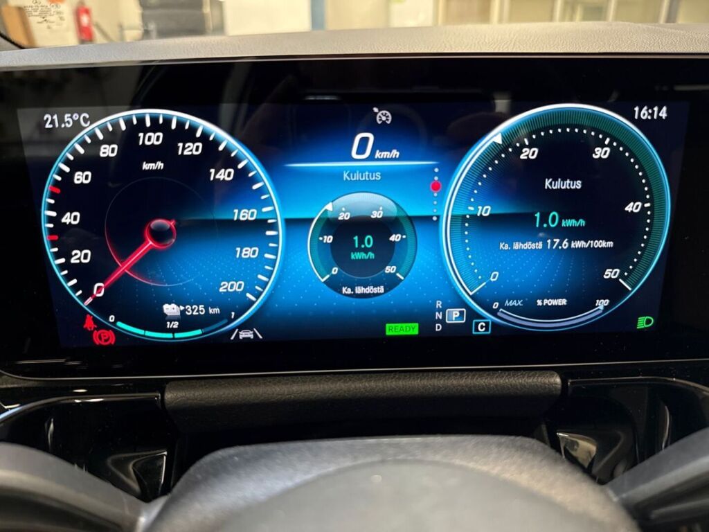 Mercedes-Benz EQA 2022 Musta