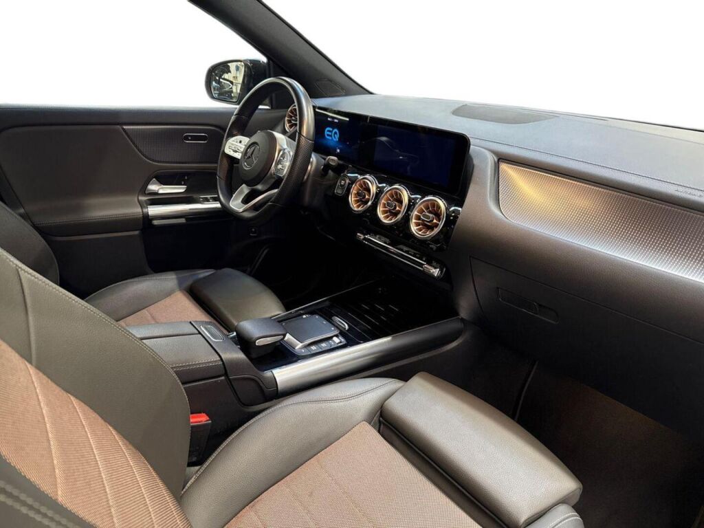 Mercedes-Benz EQA 2022 Musta