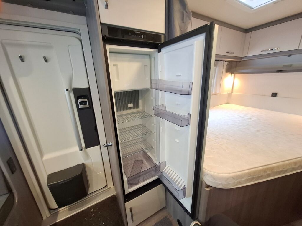 Hobby T65 HFL 2021 Valkoinen