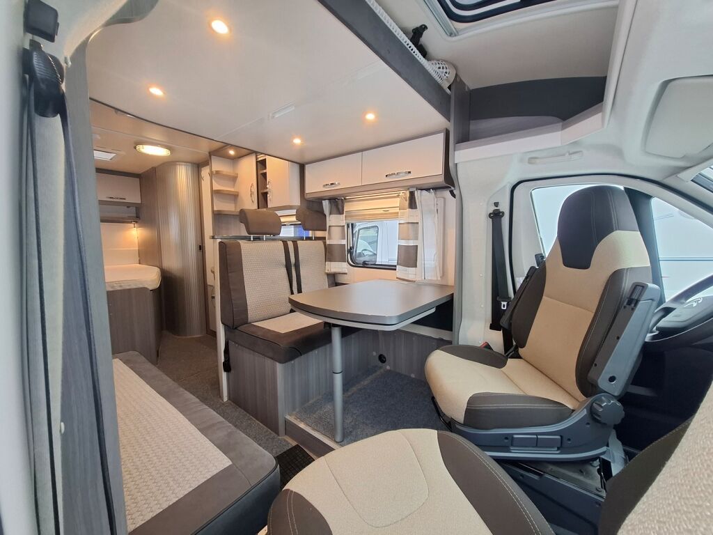 Hobby T65 HFL 2021 Valkoinen