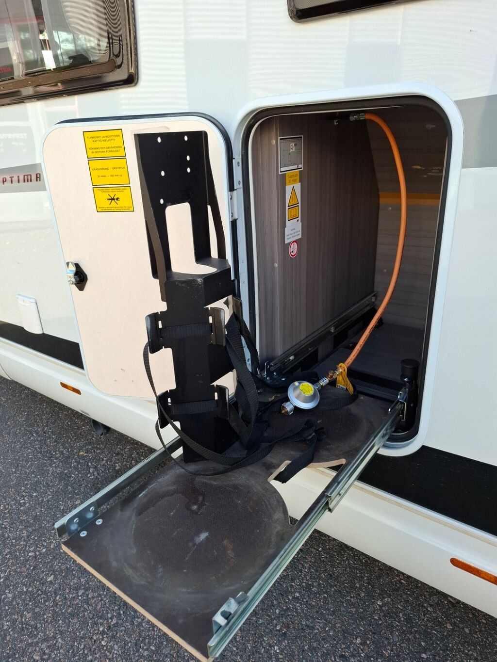 Hobby Optima Ontour T65 HFL 2021 Valkoinen