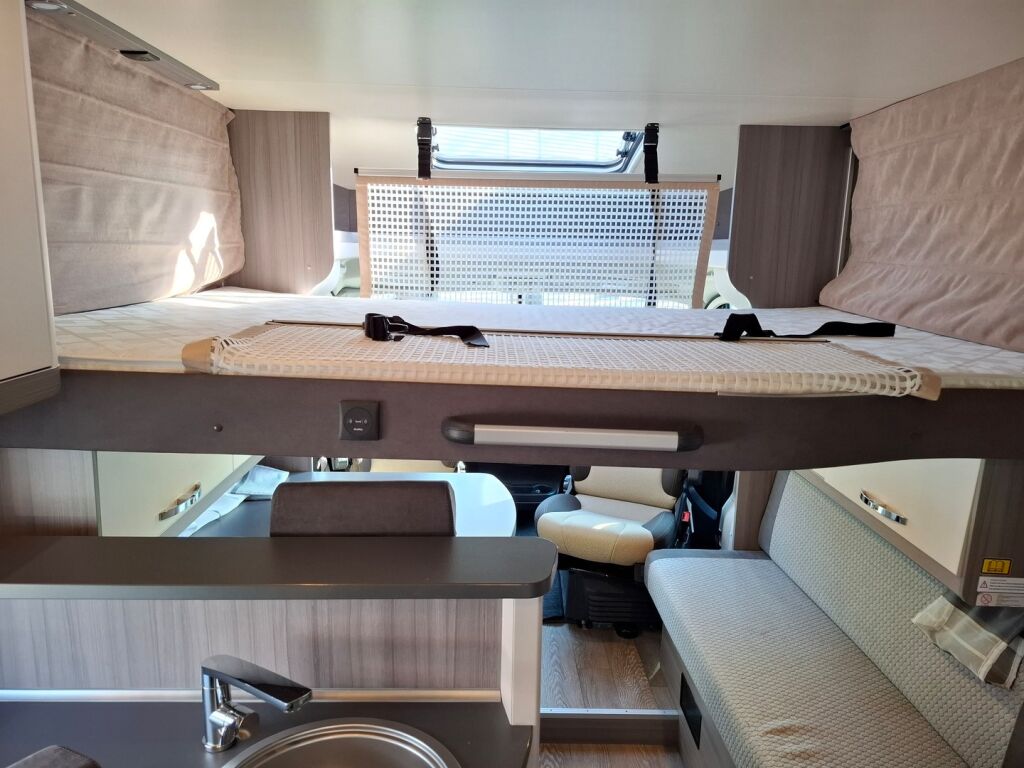 Hobby Optima Ontour T65 HFL 2021 Valkoinen