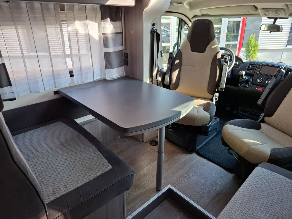 Hobby Optima Ontour T65 HFL 2021 Valkoinen