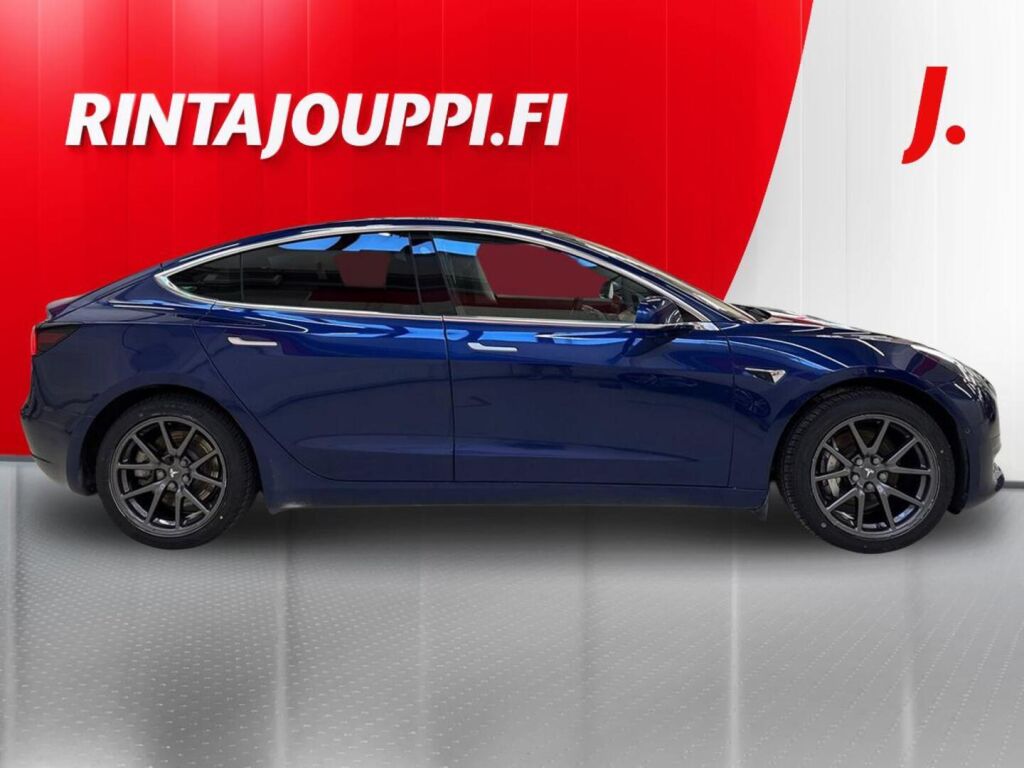 Tesla Model 3 2020 Sininen