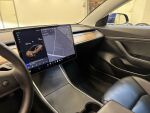 Tesla Model 3 2020 Sininen