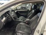 Volkswagen Passat 2018 Valkoinen