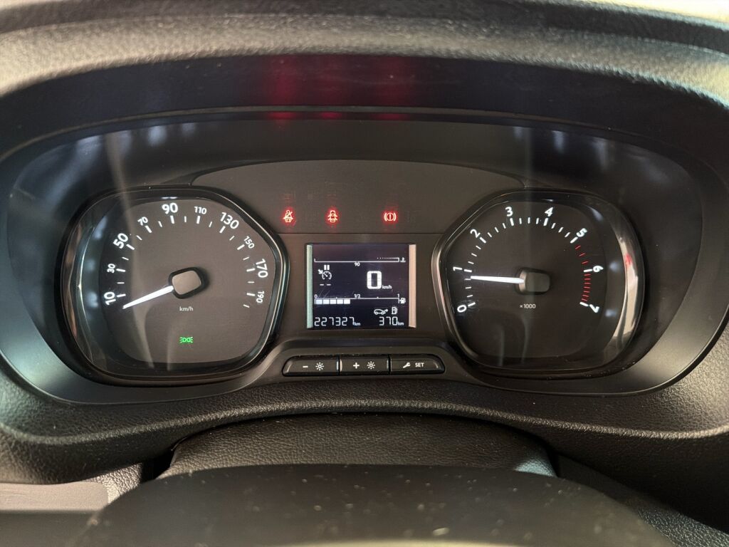 Toyota Proace Verso 2021 Valkoinen