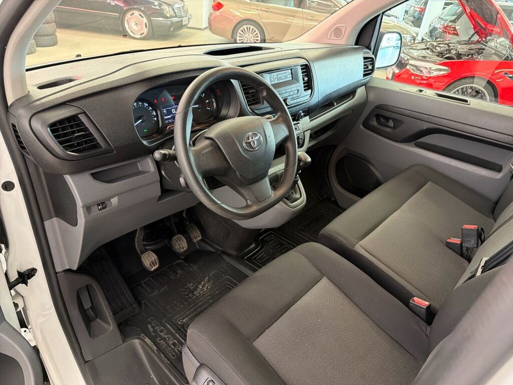 Toyota Proace Verso 2021 Valkoinen