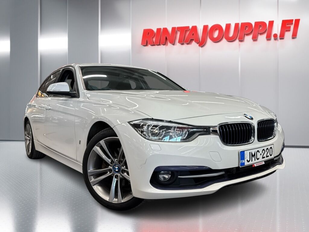 BMW 330 2018 Valkoinen