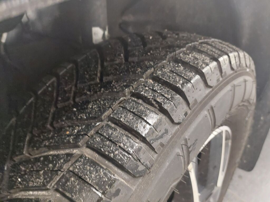 Dethleffs Trend T 7057 2021 Valkoinen