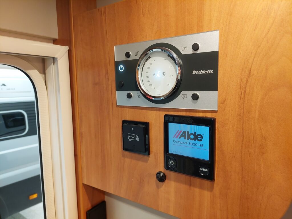 Dethleffs Trend T 7057 2021 Valkoinen