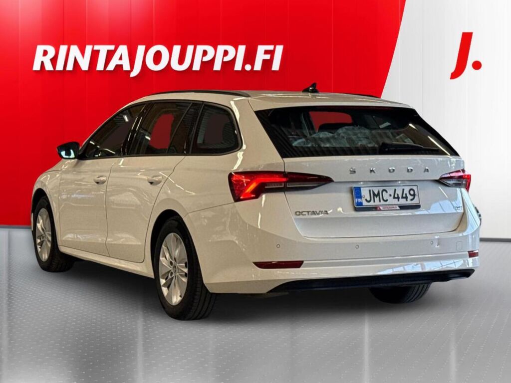 Skoda Octavia 2021 Valkoinen