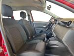 Dacia Duster 2021 Punainen
