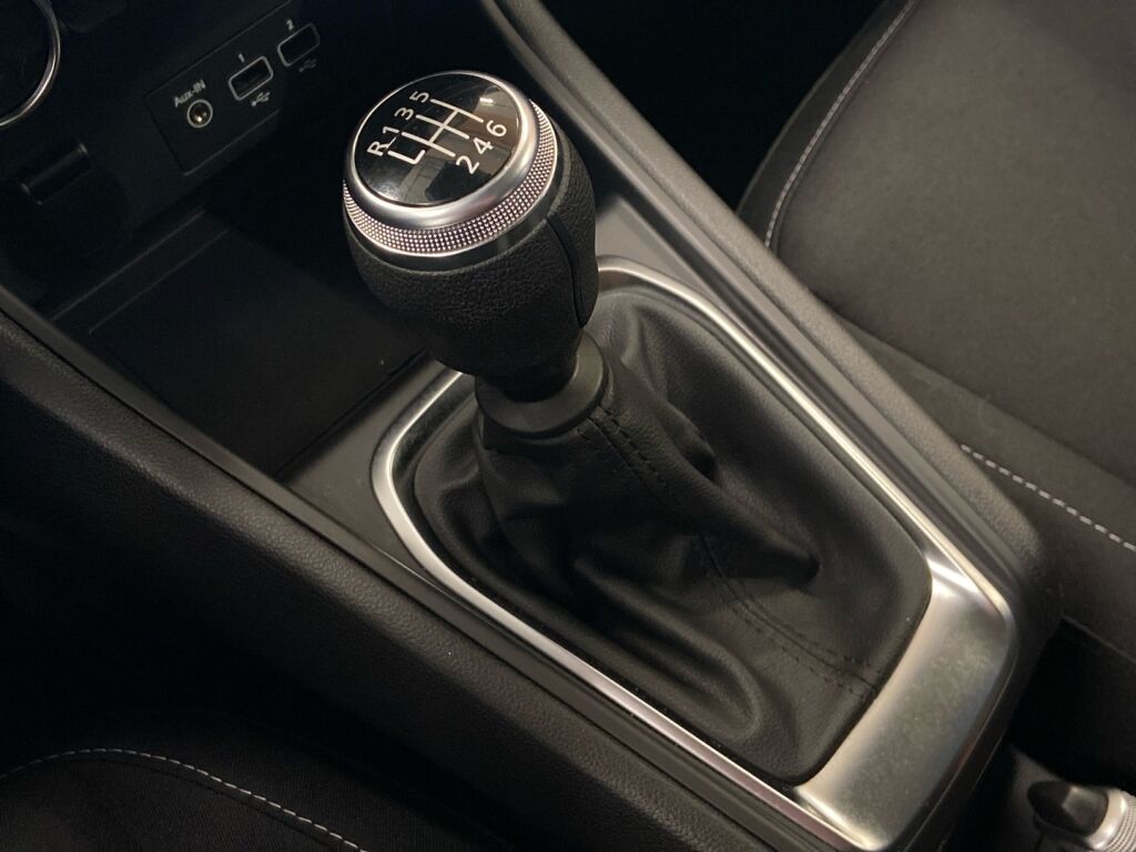 Renault Captur 2021 Harmaa