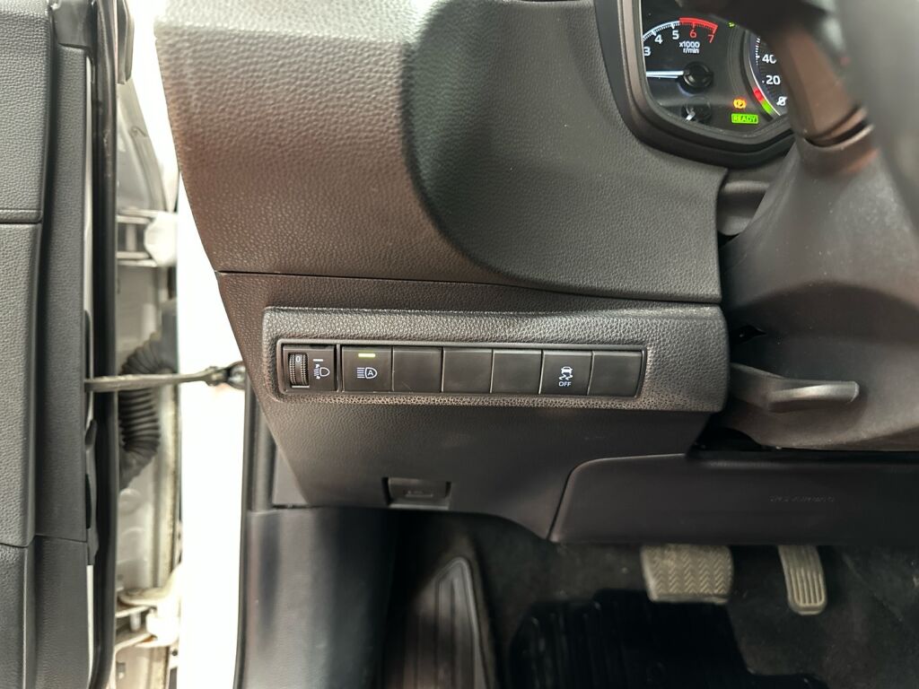 Toyota Corolla 2021 Valkoinen