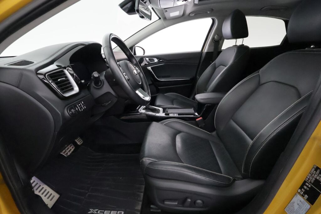 Kia XCeed 2022 Keltainen