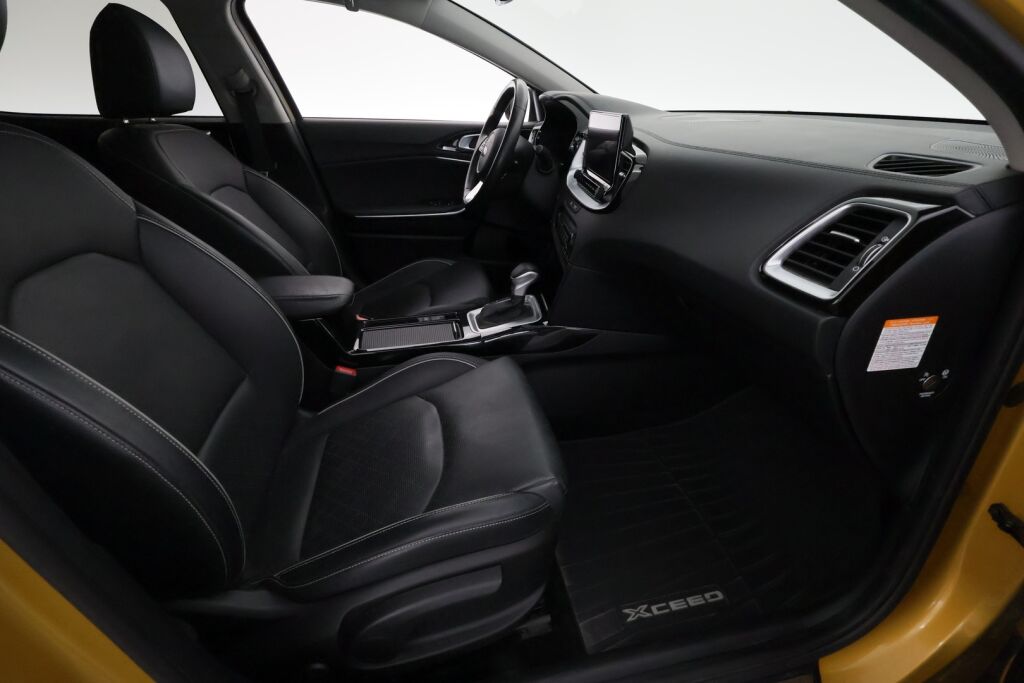 Kia XCeed 2022 Keltainen
