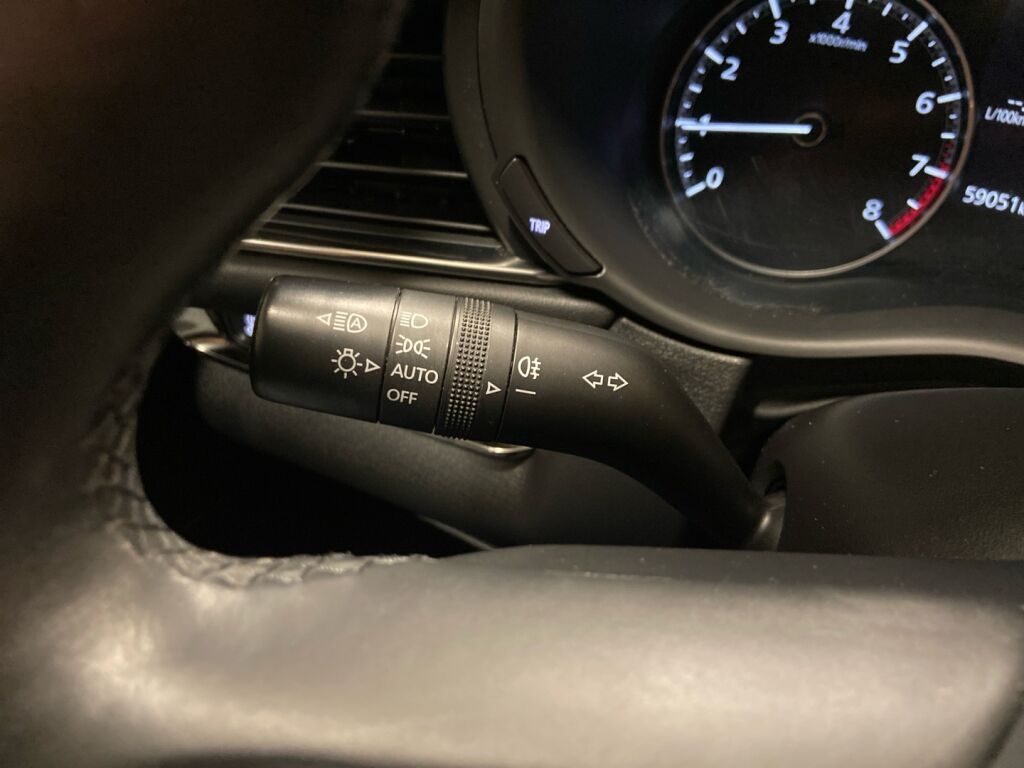 Mazda CX-30 2021 Valkoinen