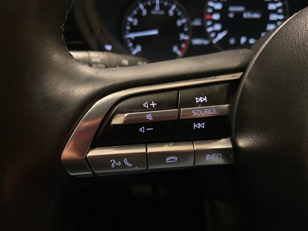 Mazda CX-30 2021 Valkoinen