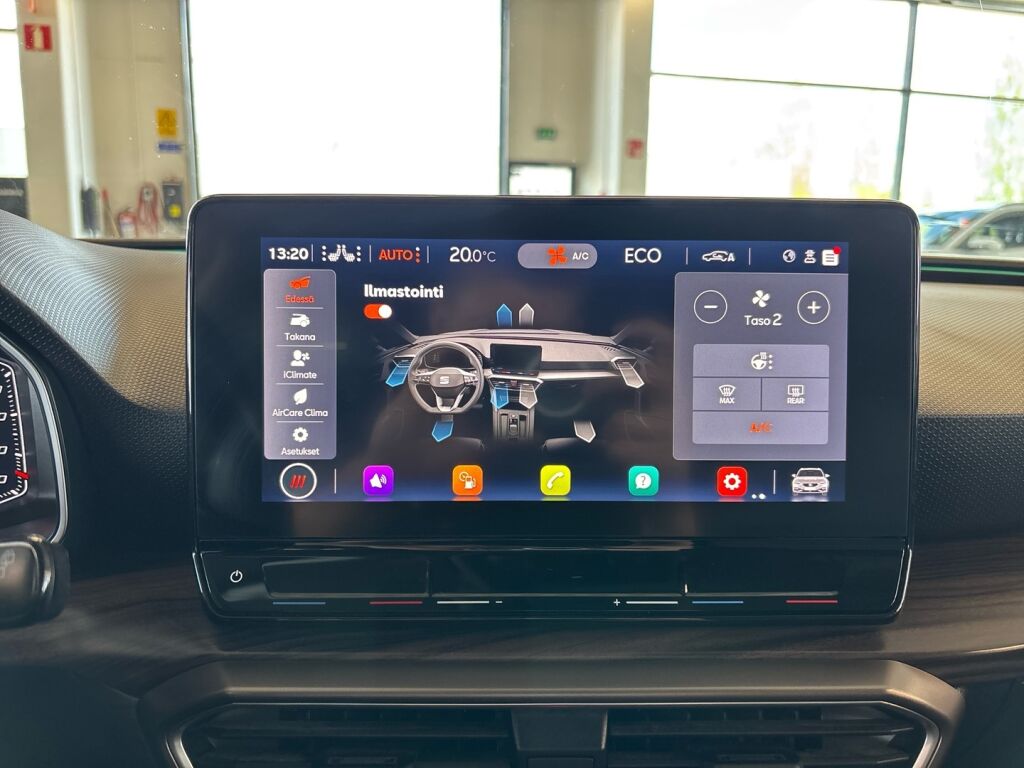 Seat Leon Sportstourer 2021 Harmaa
