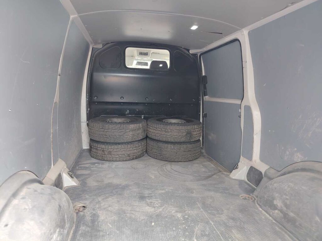 Volkswagen Transporter 2021 Valkoinen