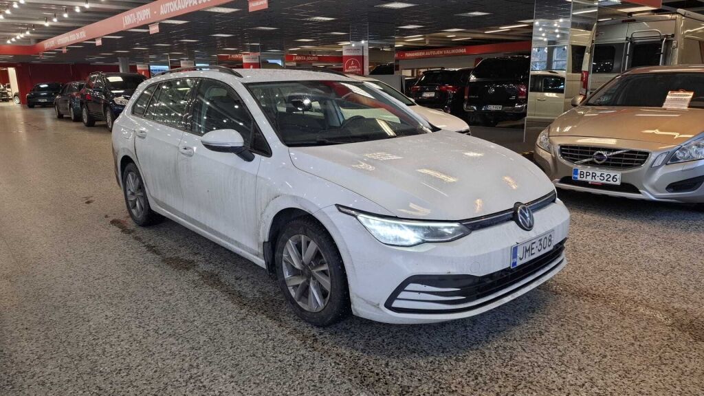 Volkswagen Golf 2021 Valkoinen