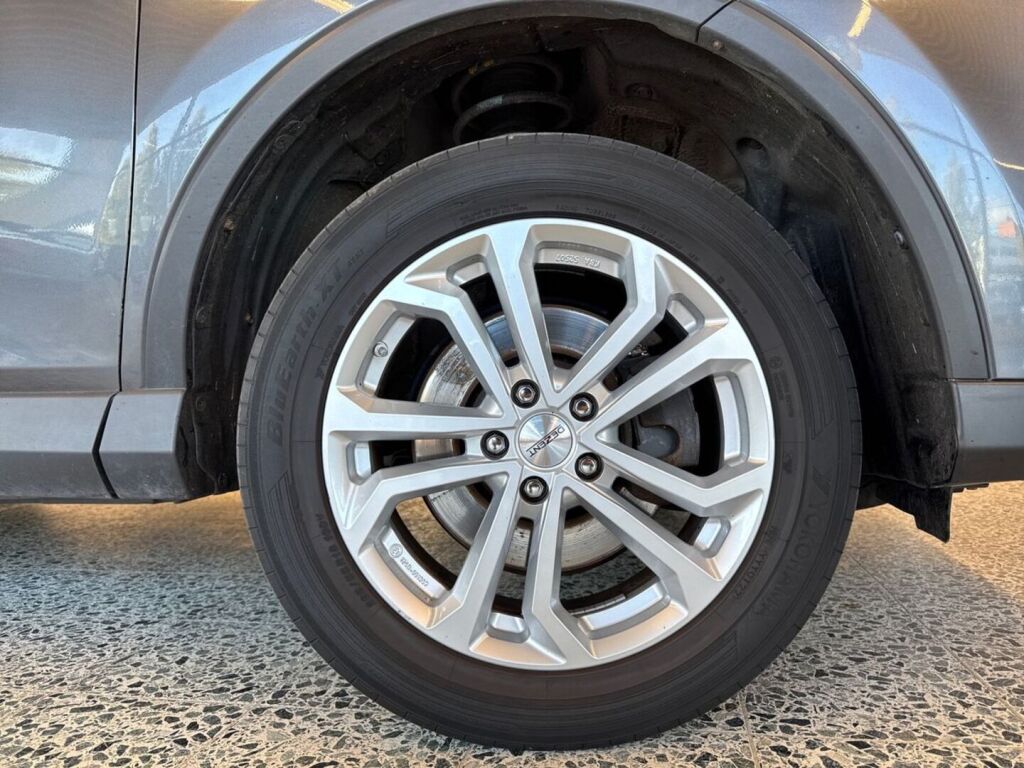 Toyota RAV4 2017 Harmaa