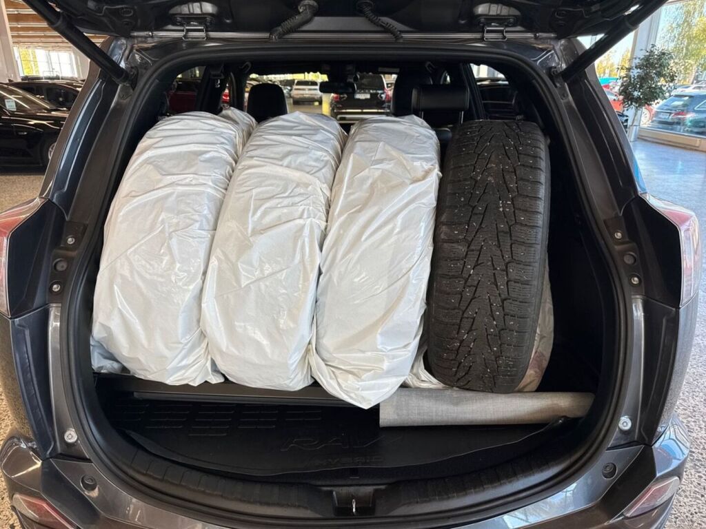 Toyota RAV4 2017 Harmaa