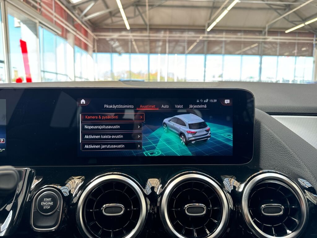 Mercedes-Benz GLA 2021 Sininen