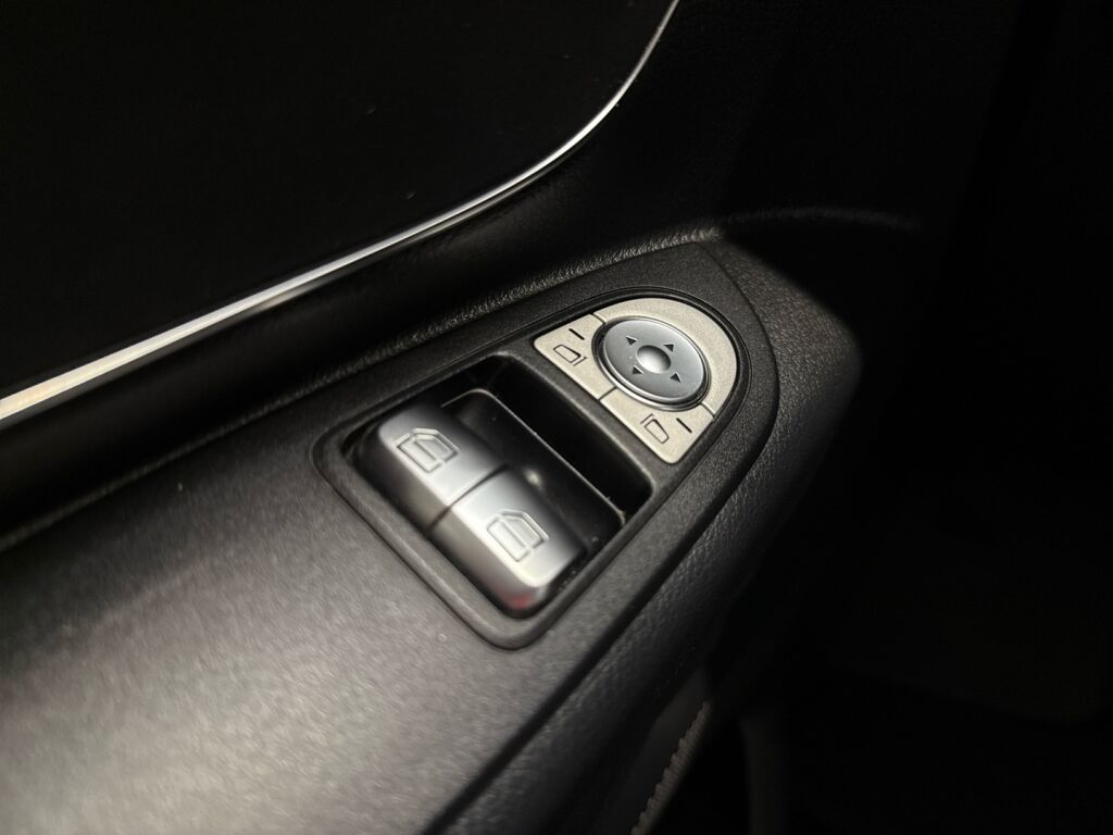 Mercedes-Benz Vito 2022 Valkoinen