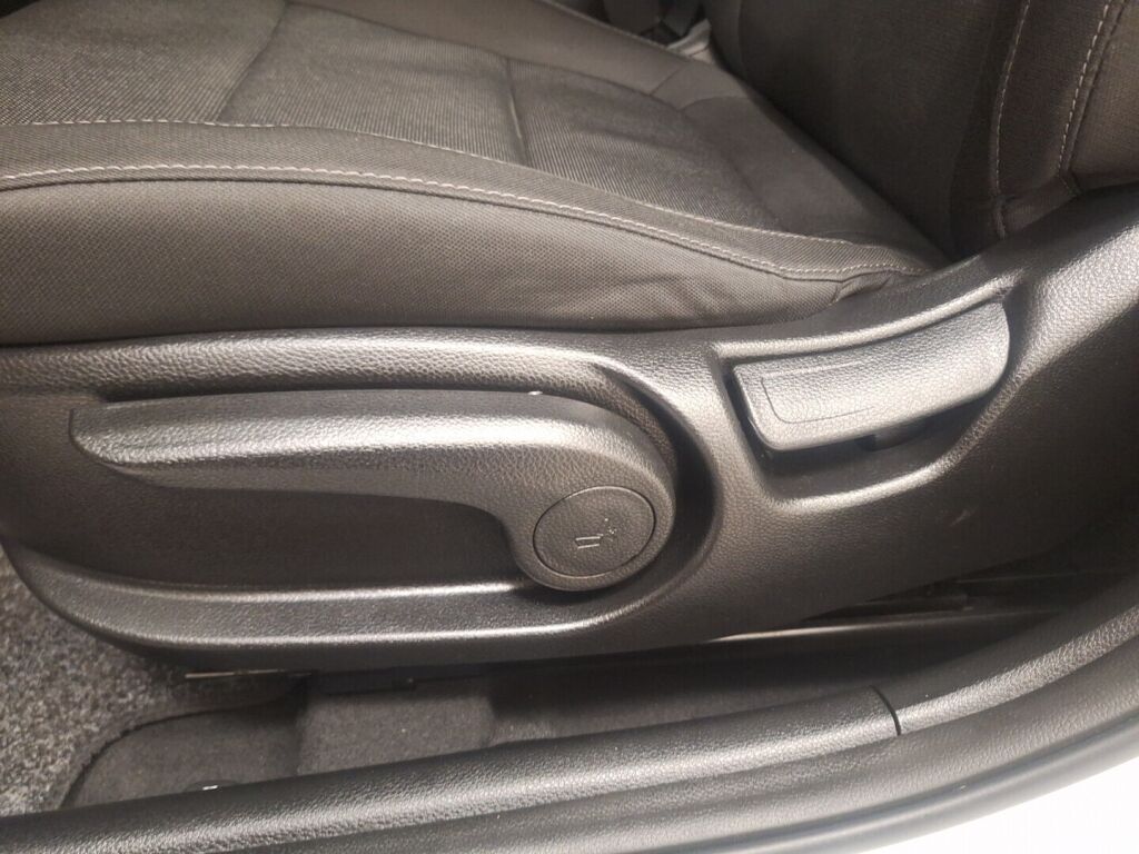 Kia Rio 2021 Valkoinen