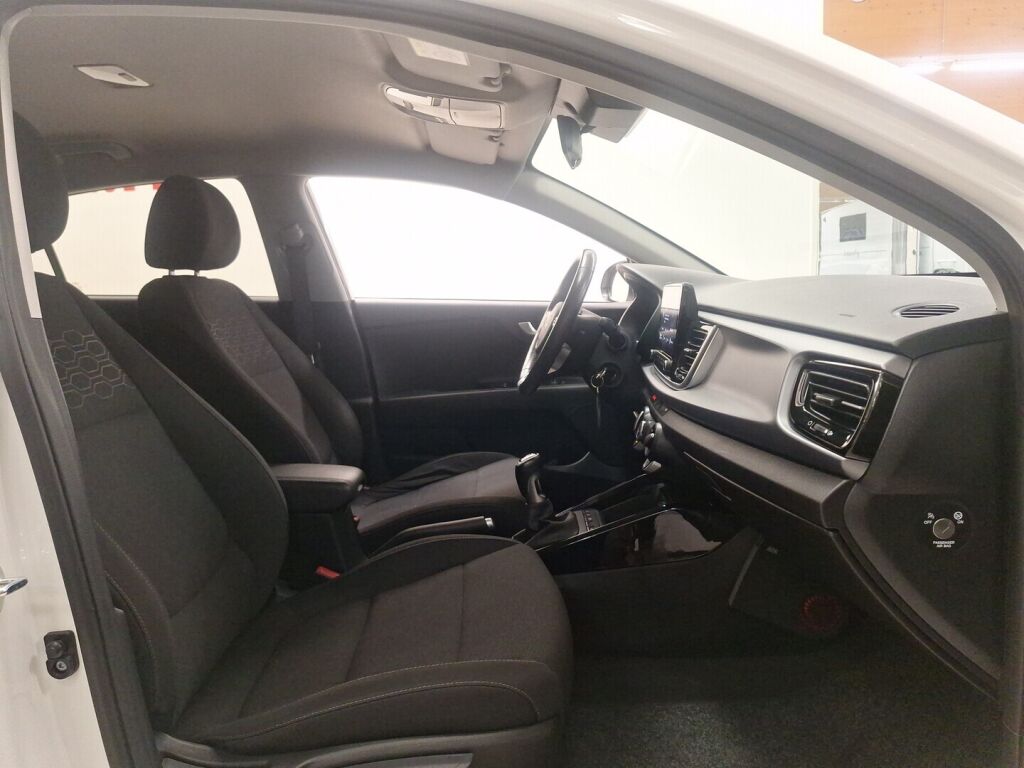 Kia Rio 2021 Valkoinen