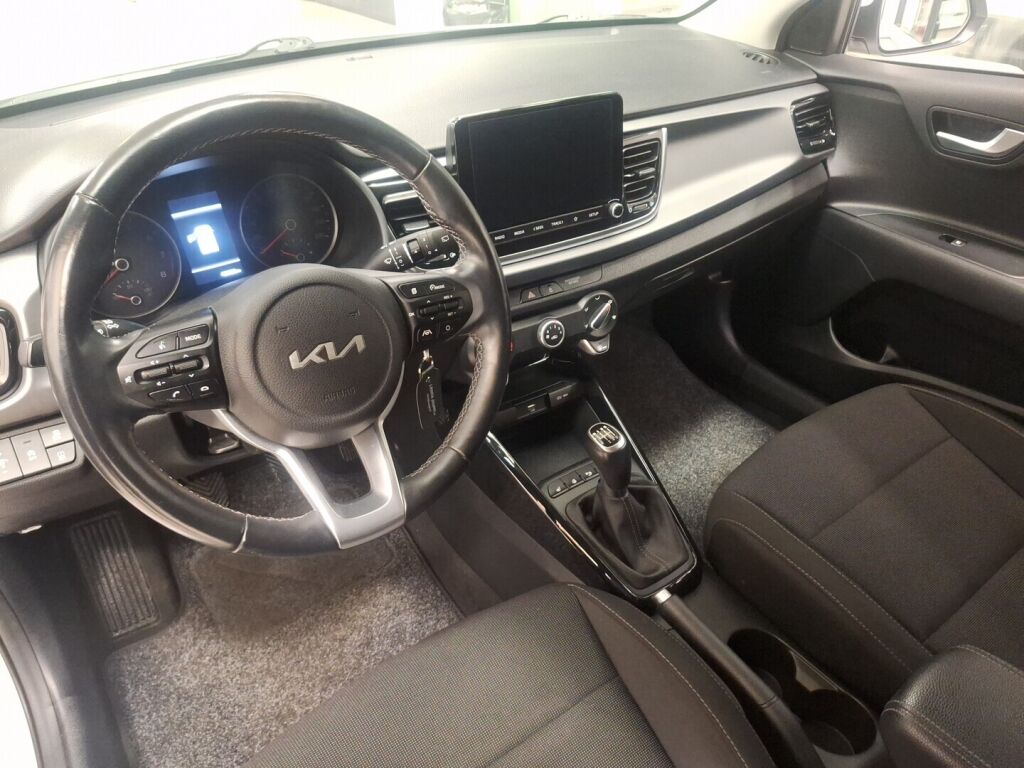 Kia Rio 2021 Valkoinen