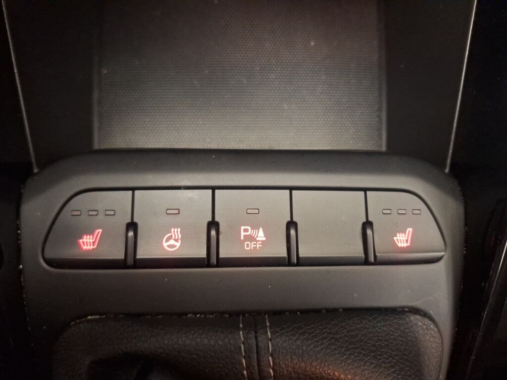 Kia Rio 2021 Valkoinen