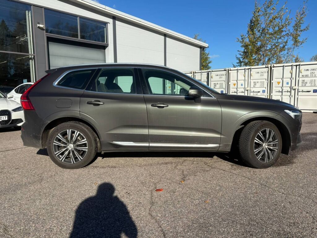 Volvo XC60 2021 Harmaa