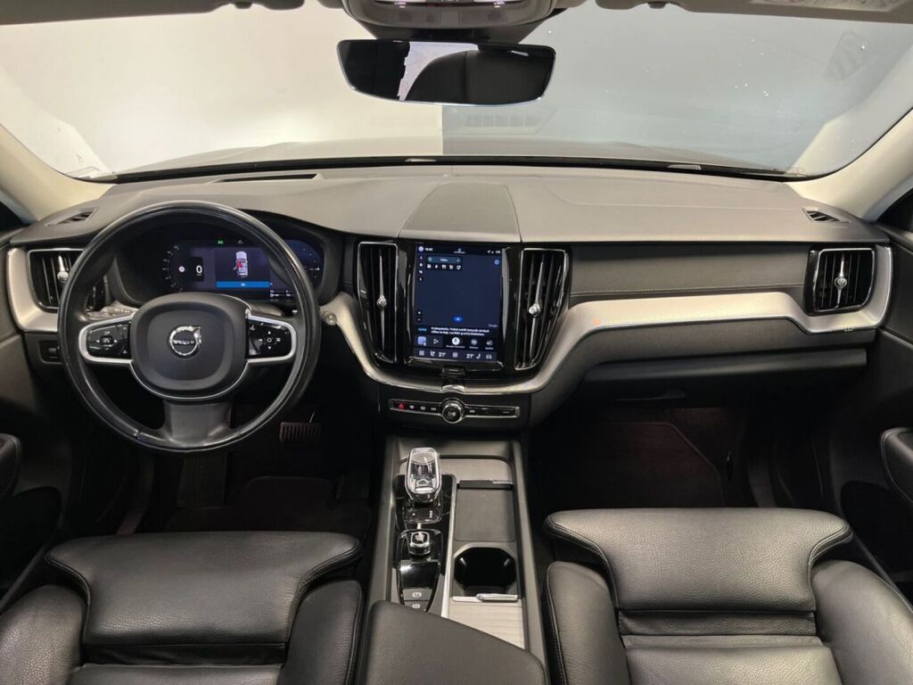 Volvo XC60 2021 Harmaa