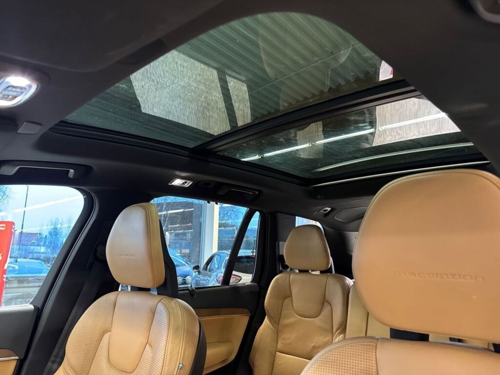 Volvo XC90 2016 Musta