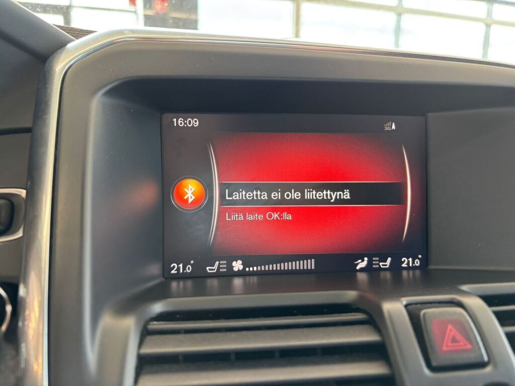 Volvo XC60 2017 Musta