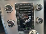 Volvo XC60 2017 Musta