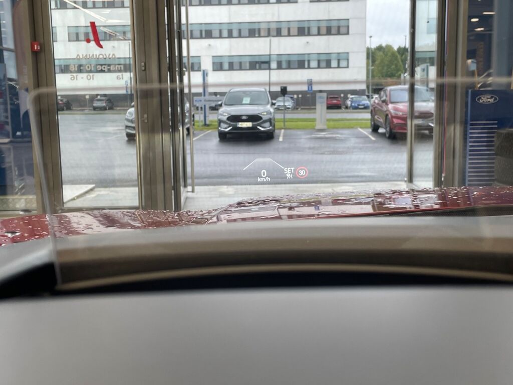Ford Kuga 2021 Lucid Red