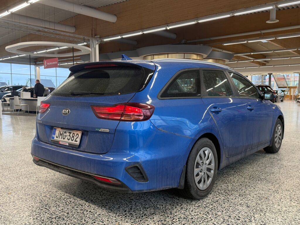 Kia Ceed 2021 Sininen