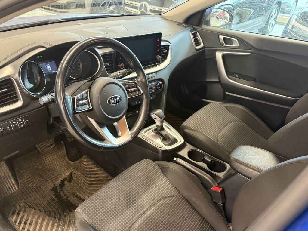 Kia Ceed 2021 Sininen