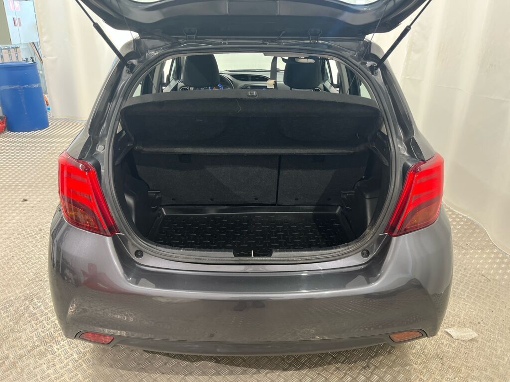 Toyota Yaris 2016 Harmaa