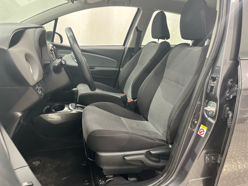 Toyota Yaris 2016 Harmaa