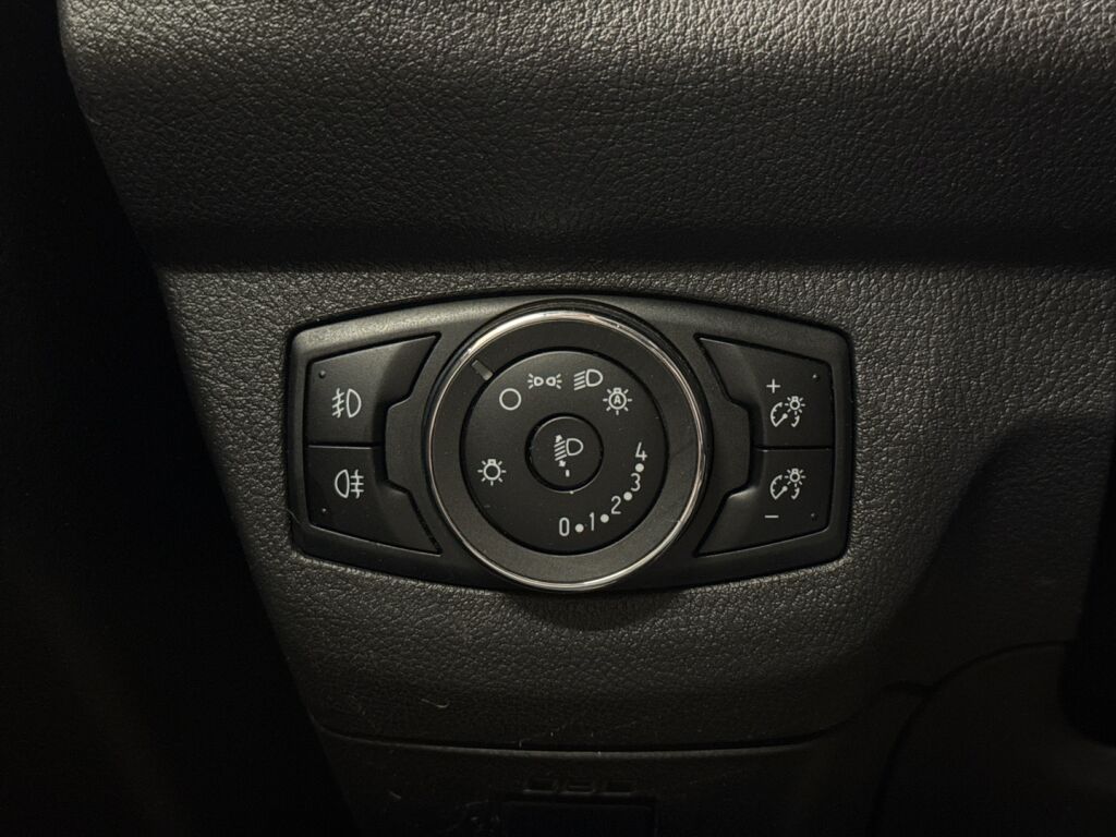 Ford Transit Courier 2021 Valkoinen