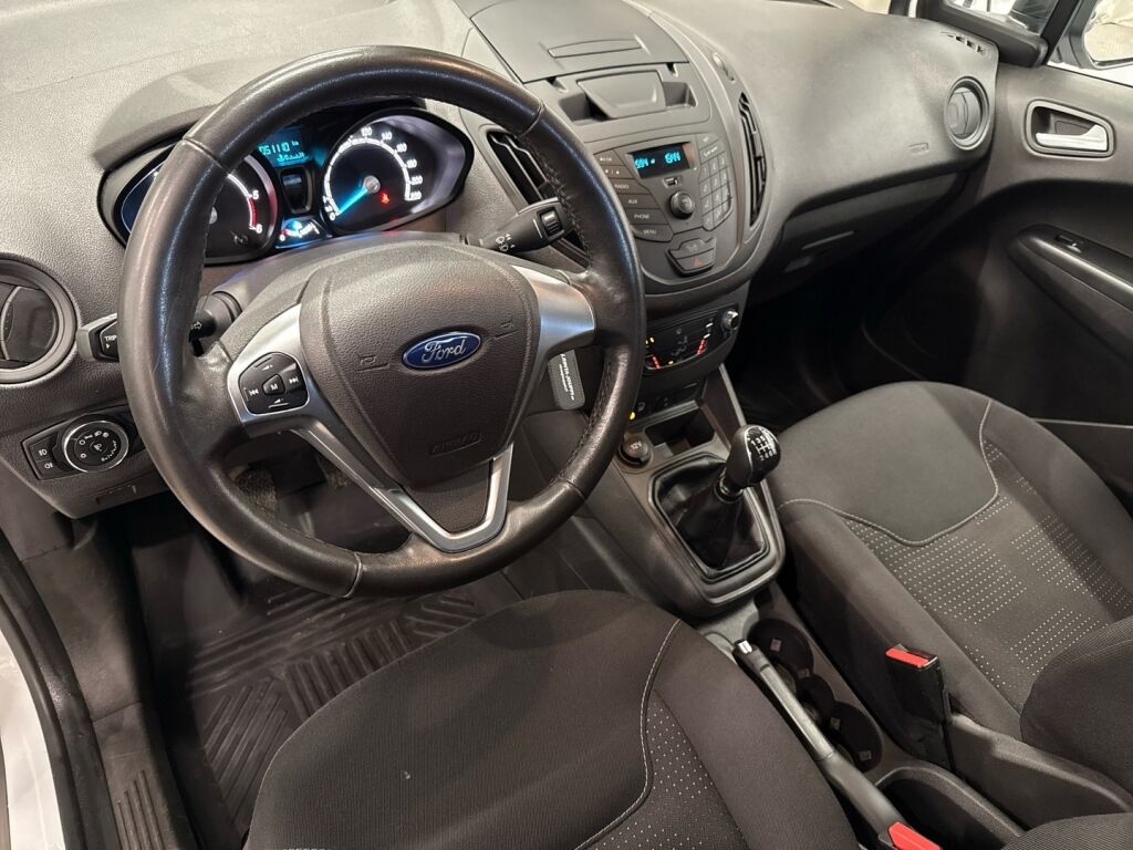 Ford Transit Courier 2021 Valkoinen