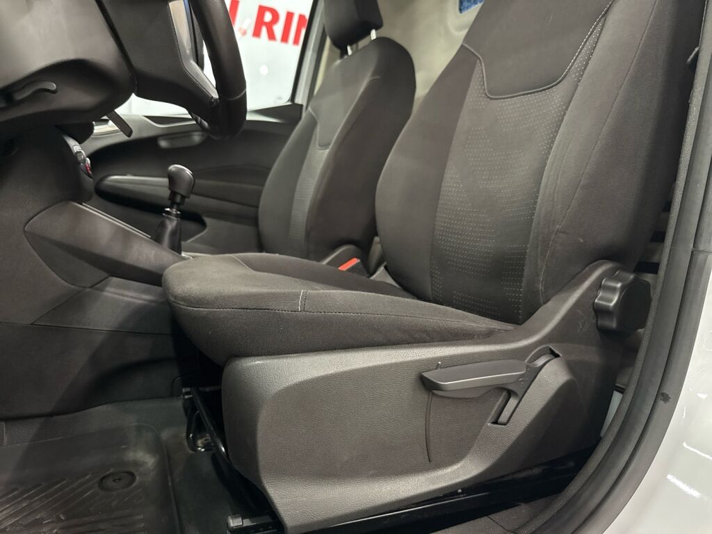 Ford Transit Courier 2021 Valkoinen