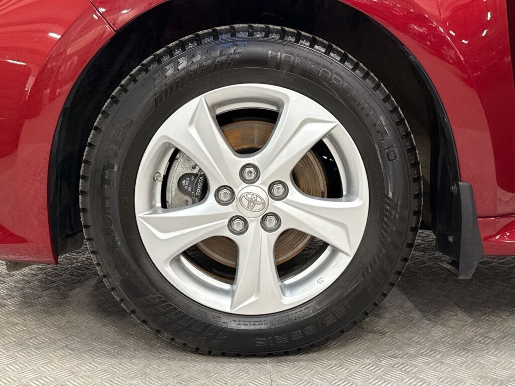 Toyota Yaris 2021 Punainen