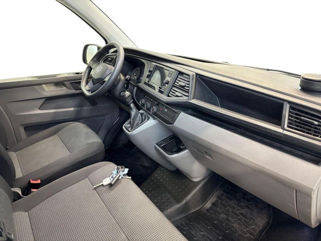 Volkswagen Transporter 2021 Valkoinen